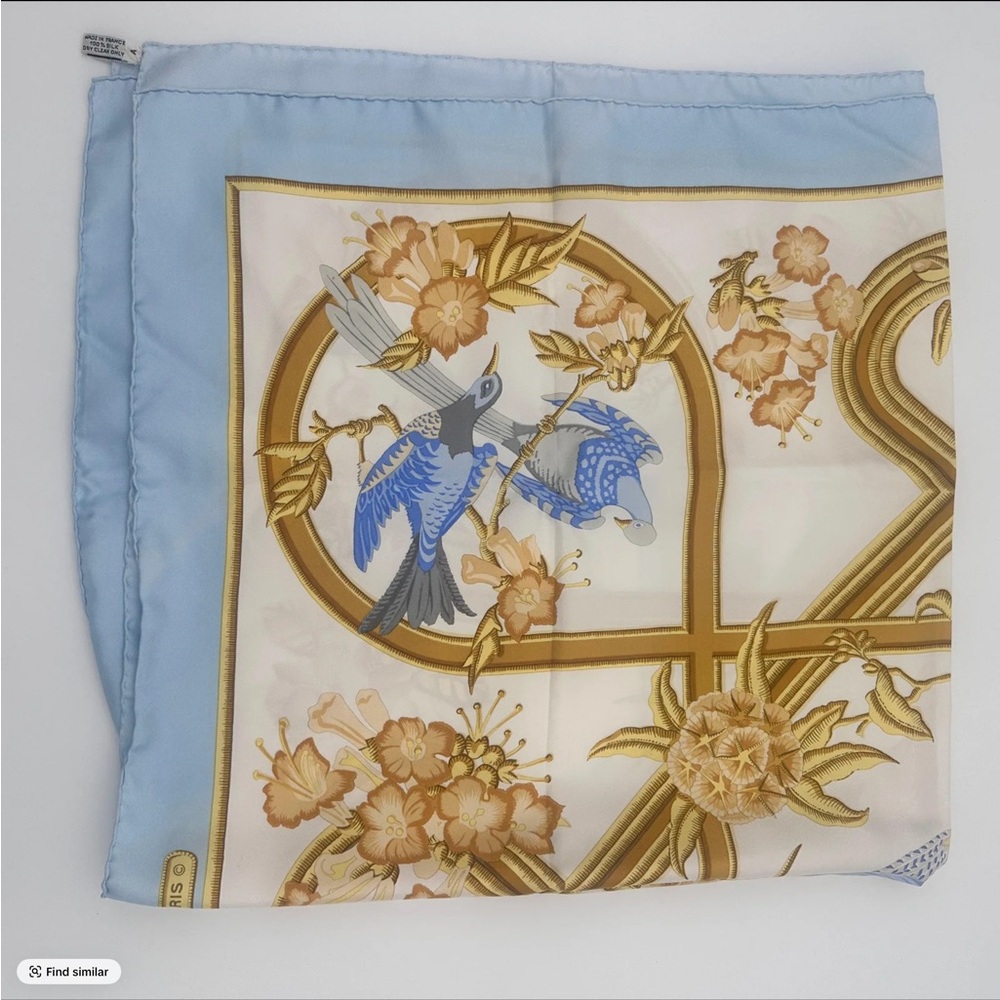 Hermes Silk Scarf in Cream, Gold and Light Blue - Picture 5 of 10